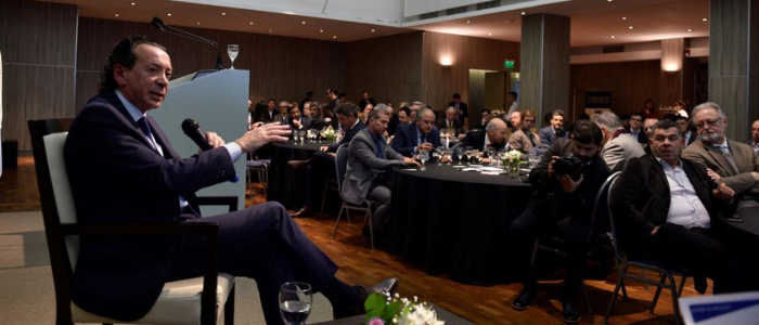 Reforma laboral: para Sica hay que avanzar en los costos extrasalariales